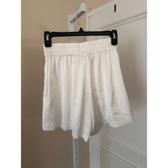 NEW Generation Love Amy Satin Shorts Pearl White size XS - Picture 5 of 6